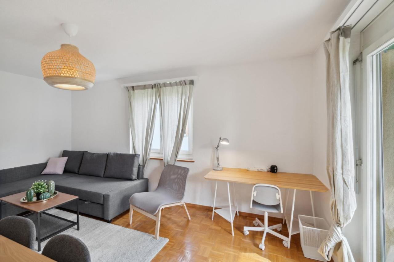 Affordable Comfort In Zurich Appartement Buitenkant foto