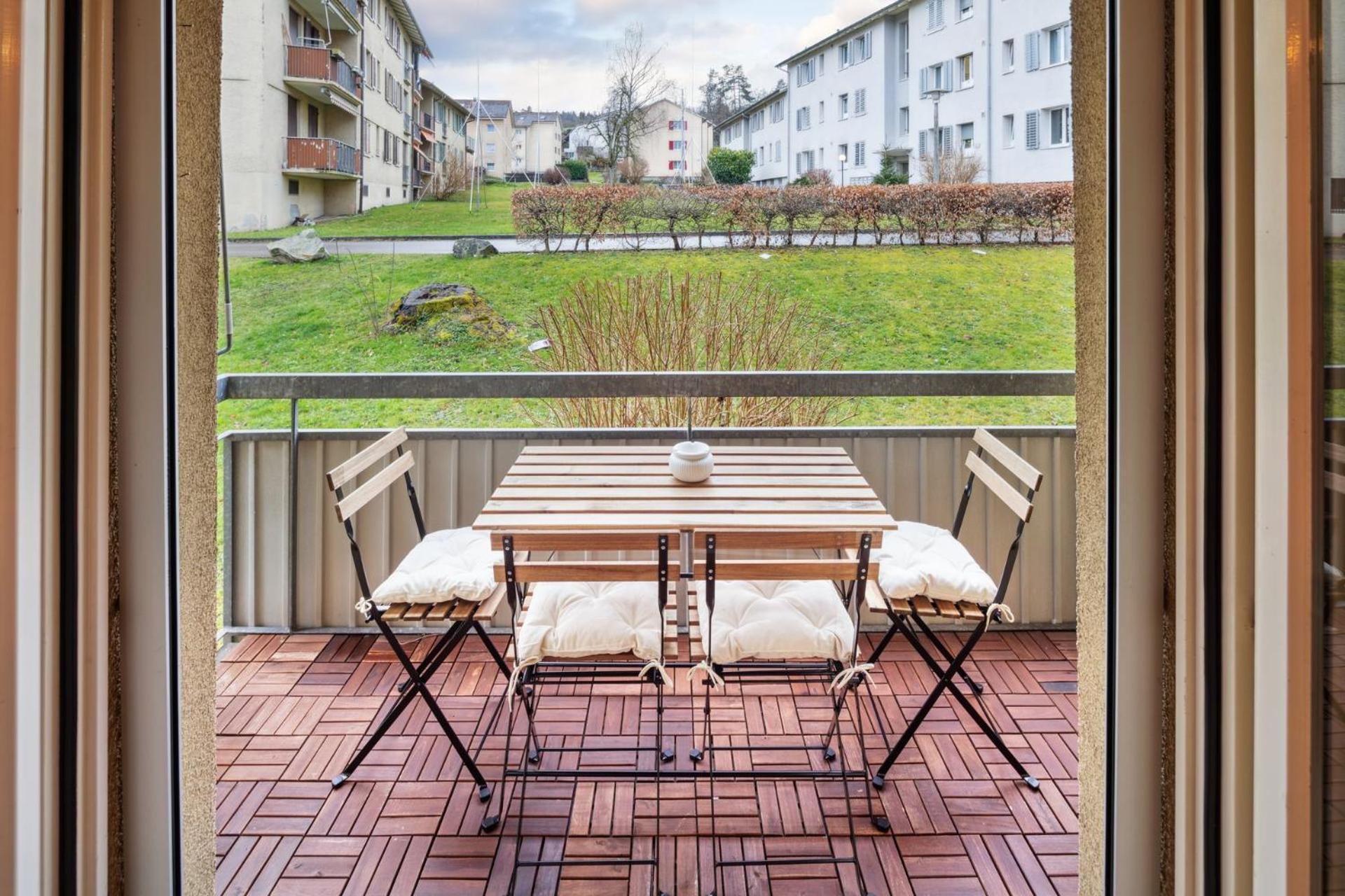 Affordable Comfort In Zurich Appartement Buitenkant foto